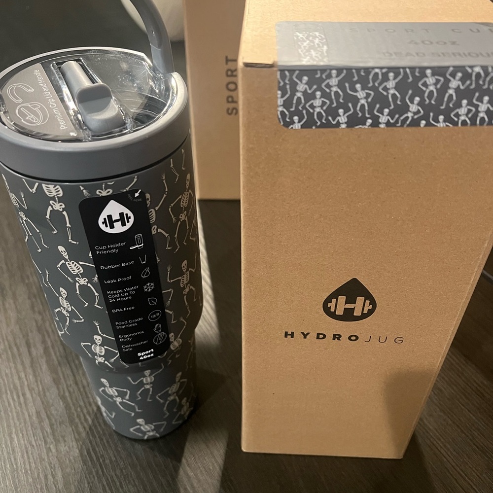 HydroJug Skeleton Pattern 40oz Sport